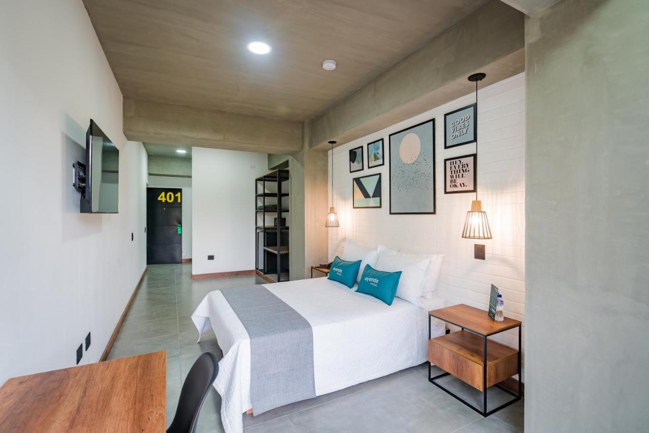 Loft 32 Medellin Living Aparthotel Ngoại thất bức ảnh